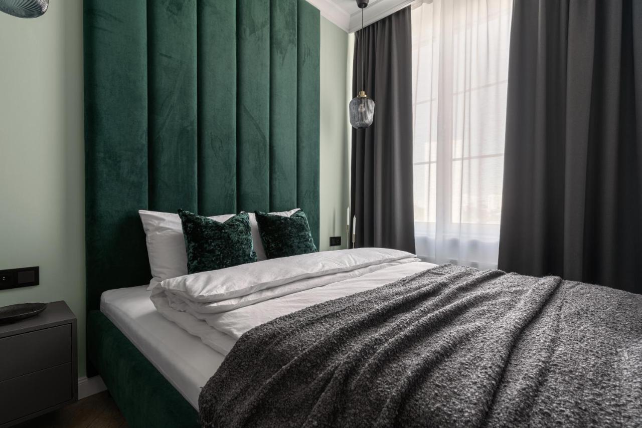 Apartio Rooms カトヴィツェ エクステリア 写真