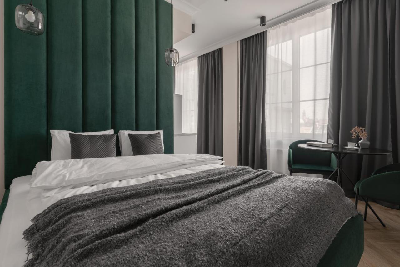 Apartio Rooms カトヴィツェ エクステリア 写真