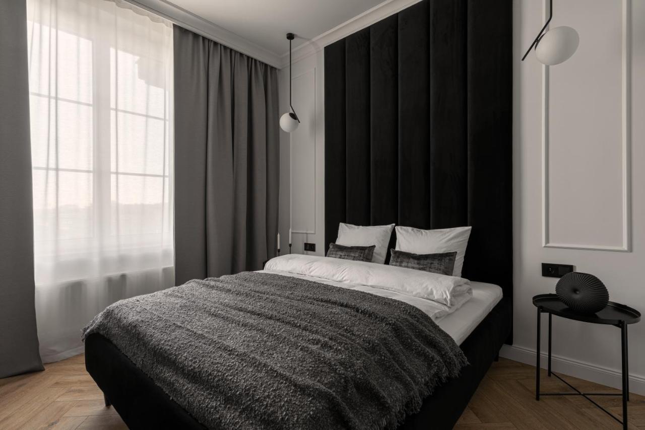 Apartio Rooms カトヴィツェ エクステリア 写真