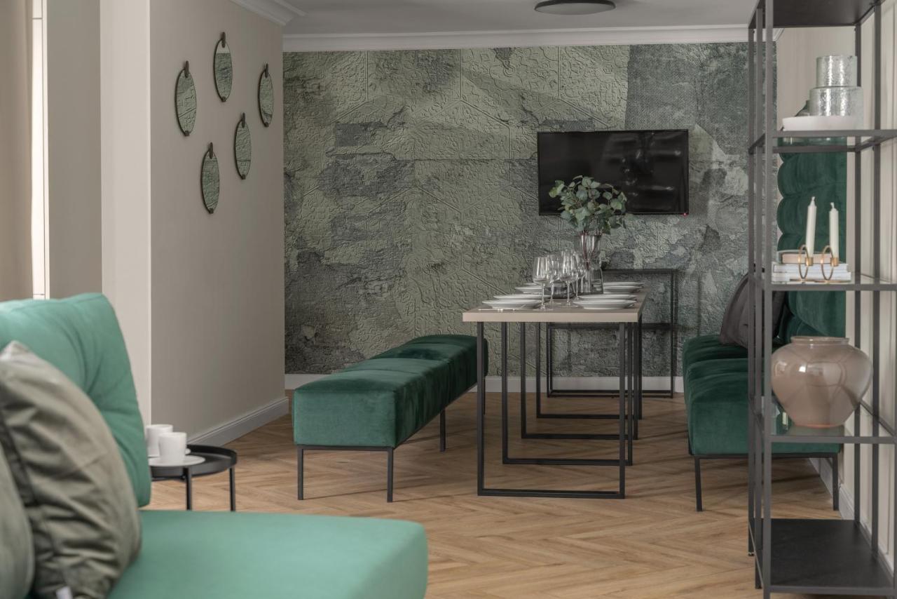 Apartio Rooms カトヴィツェ エクステリア 写真